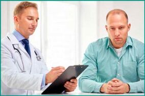 O paciente na recepção do médico